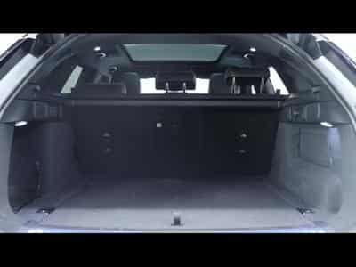 Land-Rover Range Rover Velar D200 Dynamic SE (2025) - Photo 7