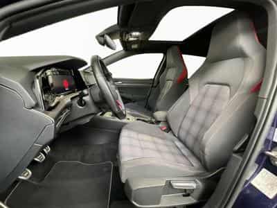 VW Golf GTI+BVM+Pano+Soundsystem+LM18+Navi (2021) - Photo 9