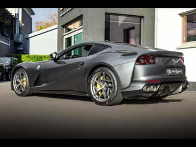 Ferrari 812 Superfast 6.5 V12 - GRIGIO SILVERSTONE 740 – FERRARI WARRANT (2020) - Foto 8