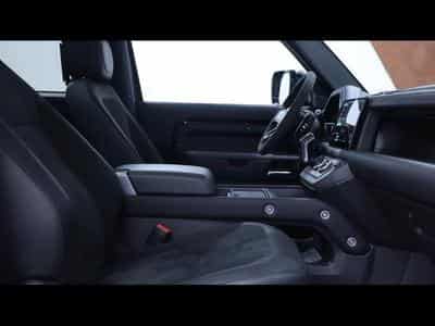Land-Rover Defender 90 P525 V8 AWD Auto (2022) - Foto 11