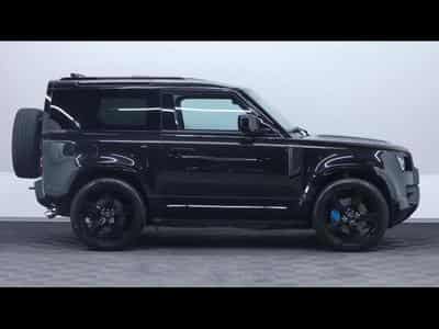 Land-Rover Defender 90 P525 V8 AWD Auto (2022) - Foto 4