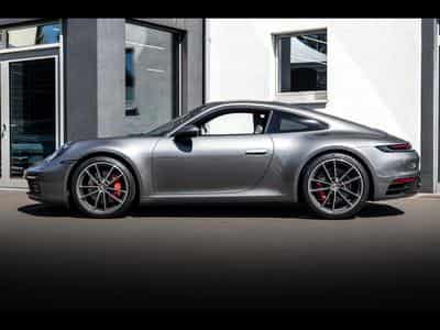 Porsche 911 (992.1) CARRERA S COUPE PDK (450 CH) - QUARTZ GREY METALLIC (2021) - Foto 2