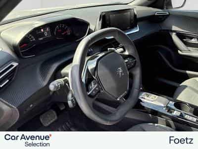 PEUGEOT 2008 1.2 PureTech 130ch S&S Allure EAT8 (2023) - Photo 6