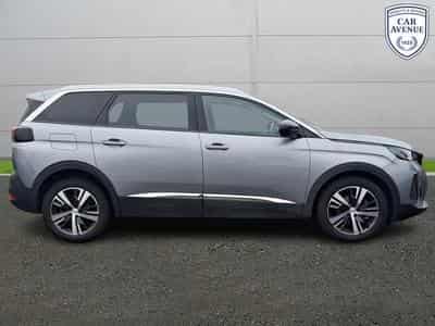 PEUGEOT 5008 1.2 PureTech 130ch S&S Allure (2023) - Photo 5