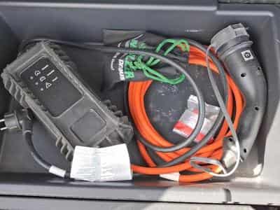 PEUGEOT 3008 HYBRID 225ch Allure Pack e-EAT8 (2022) - Photo 12