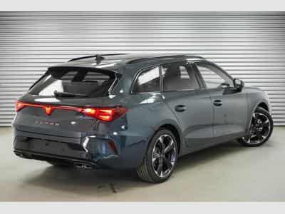 Cupra Leon ST 1,5 eTSI (2026) - Photo 2