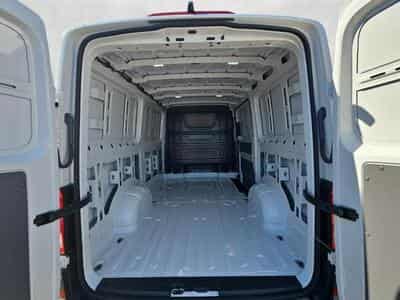 VW Crafter Kasten 35 mittellang FWD (2026) - Foto 14