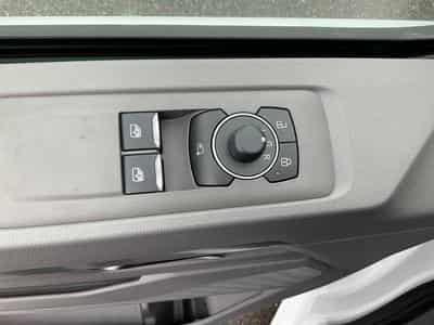 VW T7 Transporter Kaste 2.0 TDI 125 kW LR (2026) - Foto 10