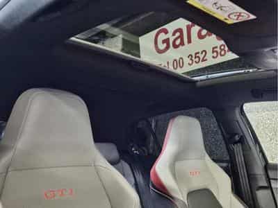 VW Golf GTI 2.0 TSI 300 CLUBSPORT BLACK STYLE HEAD UP HARMAN KARDON (2023) - Foto 5