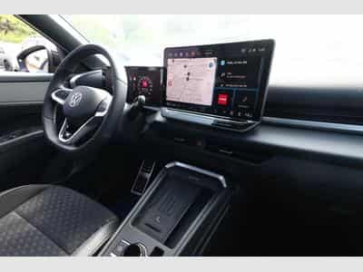 VW T-Roc R-Line (2026) - Photo 9