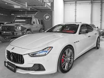 Maserati Ghibli 3.0 V6 S  Q4 Automatik/ Xénon/Camera/Carbonne/20/Leder/VOLL (2016) - Photo 1