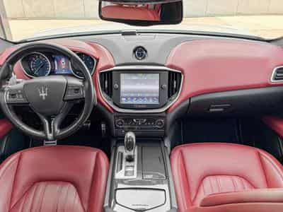 Maserati Ghibli 3.0 V6 S  Q4 Automatik/ Xénon/Camera/Carbonne/20/Leder/VOLL (2016) - Photo 2