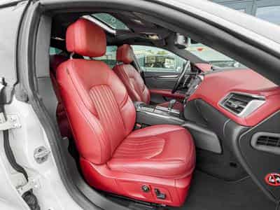 Maserati Ghibli 3.0 V6 S  Q4 Automatik/ Xénon/Camera/Carbonne/20/Leder/VOLL (2016) - Photo 6