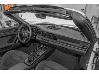 Porsche 911 911/992.2 TARGA 4 GTS / FACELIFT MY2025 / SOFORT (2025) - Photo 15