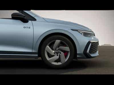 VW Golf (2025) - Photo 4