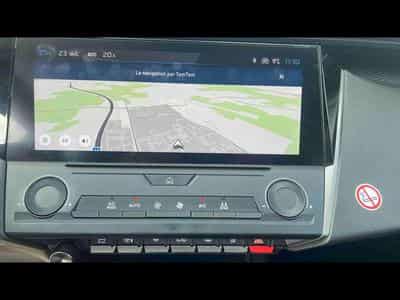 PEUGEOT 308 1.2 Hybrid 136ch Allure e-DCS6 (2024) - Foto 12