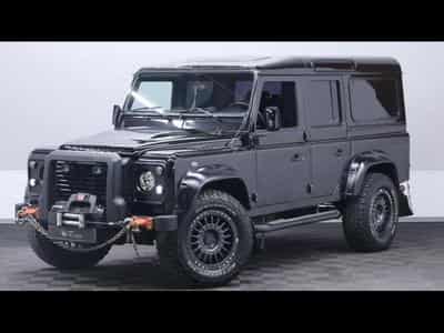 Land-Rover Defender 110 TD4 SVX AWD (2008) - Photo 1
