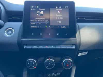 Renault Clio 1.0 TCe Evolution (2025) - Foto 6