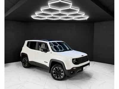Jeep Renegade Trailhawk Plug-In-Hybrid 4xe (2023) - Photo 7