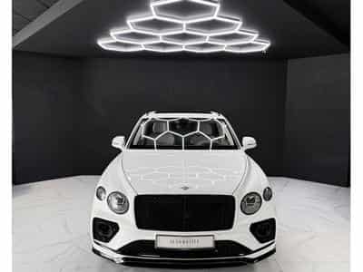 Bentley Bentayga 4.0 V8 S CARBON (2023) - Photo 8