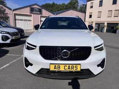 Volvo XC40 B3 Plus Dark DCT (2025) - Foto 2