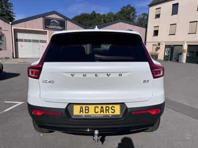 Volvo XC40 B3 Plus Dark DCT (2025) - Foto 5
