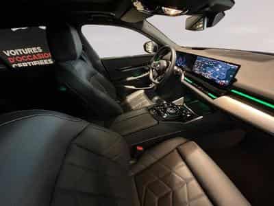 BMW 520 520d xDrive Touring M sport (2025) - Foto 12