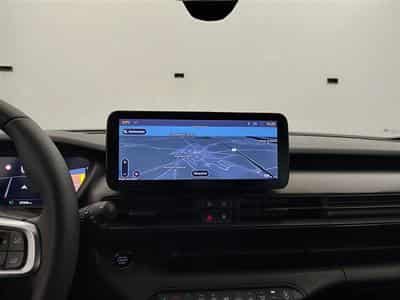 Jeep Avenger 1.2 Turbo 100cv Altitude (2025) - Photo 11