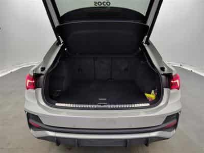 Audi Q3 Sportback 35 TFSI S line (2023) - Photo 13