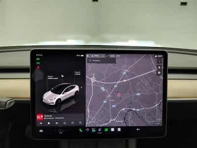 Tesla Model 3 60 kWh Standard Plus CUIR/NAVI/PANO/FULL LED/CAMERA (2023) - Photo 11