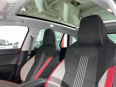 Skoda Rapid 1.6 TDI MONTE CARLO (2015) - Photo 13