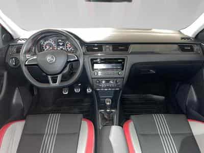 Skoda Rapid 1.6 TDI MONTE CARLO (2015) - Photo 5