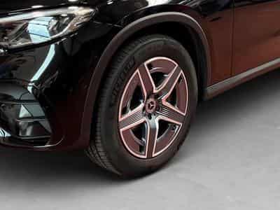 Mercedes GLC 300 2.0 d 4MATIC AMG Line (2025) - Photo 13