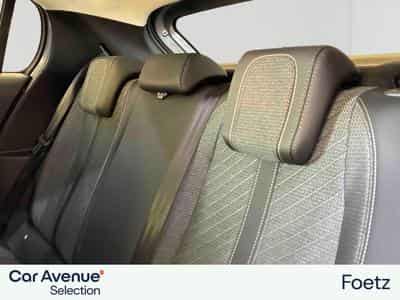 PEUGEOT 208 1.2 Hybrid 145ch Allure e-DCS6 (2025) - Foto 9
