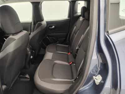 Jeep Renegade 1.5 T4 MHEV Altitude DCT (EU6.4) (2023) - Photo 14