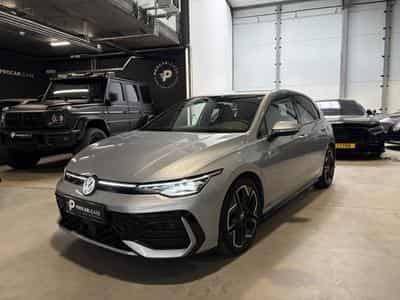 VW Golf Golf VIII Lim. 1.5 eTSI R-Line (2025) - Photo 1
