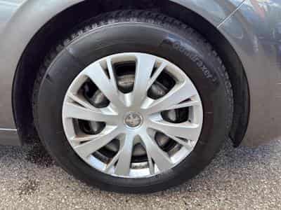 Peugeot 208 1.5 BLUEHDI 100 ACTIVE (2019) - Foto 5
