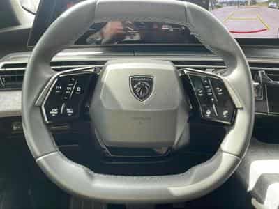 Peugeot 5008 HYBRID 145 ALLURE E-DCS6 (2025) - Foto 11