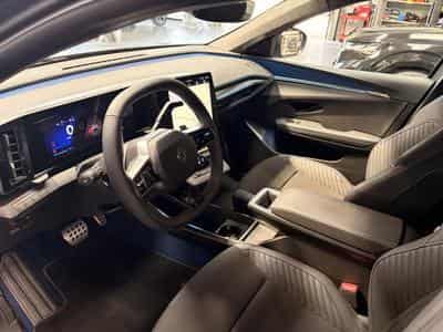 Renault Scenic E-TECH 220HP Esprit Alpine Long Range (2026) - Photo 8