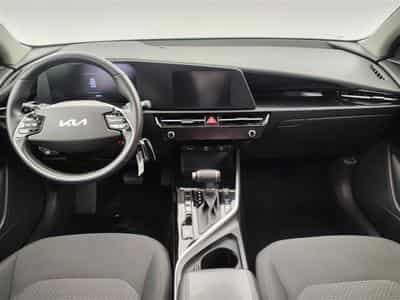 Kia Niro HEV 1.6 GDi Pure DCT (2023) - Photo 8
