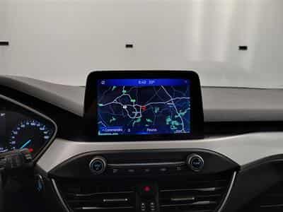 Ford Focus 1.0 EcoBoost Connected (EU6d) (2021) - Photo 11
