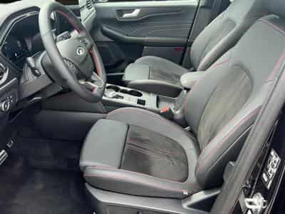 Ford Kuga (2025) - Photo 3