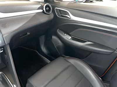 MG ZS 1.0 T-GDi AT LUXURY (2024) - Photo 9