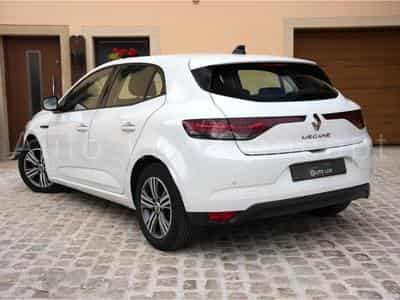 Renault Megane 1.5 dCi 115 EDC7 Equilibre (2024) - Photo 4