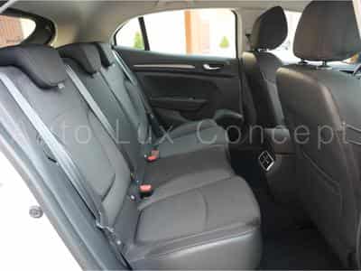 Renault Megane 1.5 dCi 115 EDC7 Equilibre (2024) - Photo 9