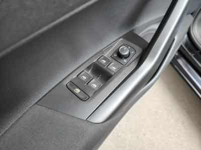 VW Polo 1.6 TDI CARPLAY BLUETOOTH CAMERA CAPTEUR AV/ARR (2020) - Foto 12
