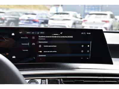 Peugeot 5008 Hybrid 145 Allure e-DCS6 ACC CAM360 JA19 NEUF (2026) - Photo 12