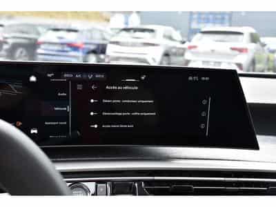 Peugeot 5008 Hybrid 145 Allure e-DCS6 ACC CAM360 JA19 NEUF (2026) - Photo 15