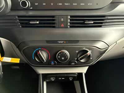Hyundai i20 1.2 MPI 79 Pure (2025) - Photo 12