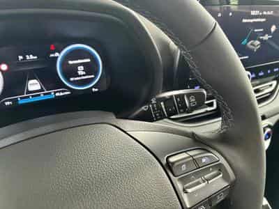 Hyundai i30 1.5 GDI 97 Comfort (2025) - Photo 15